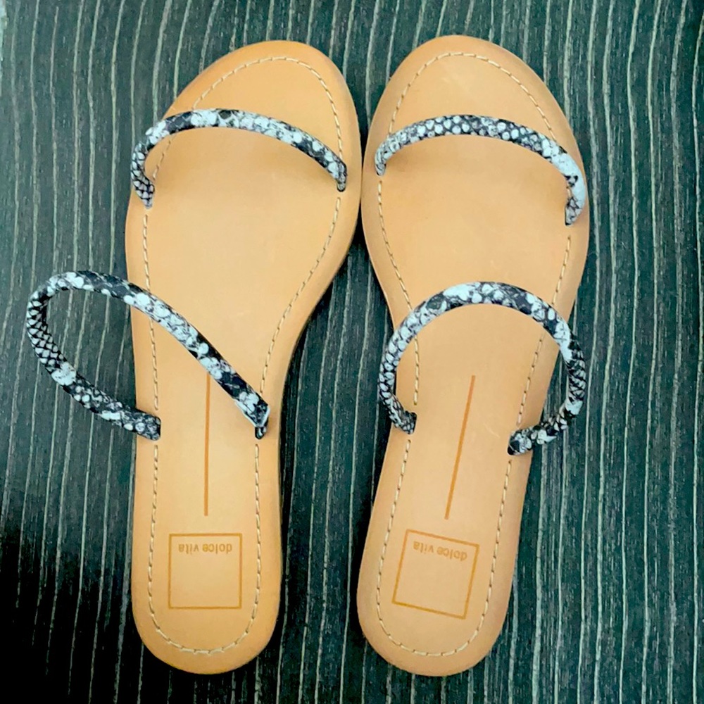 Dolce Vita Sandals!